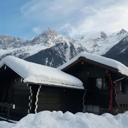 Little With Garden And View Chalet